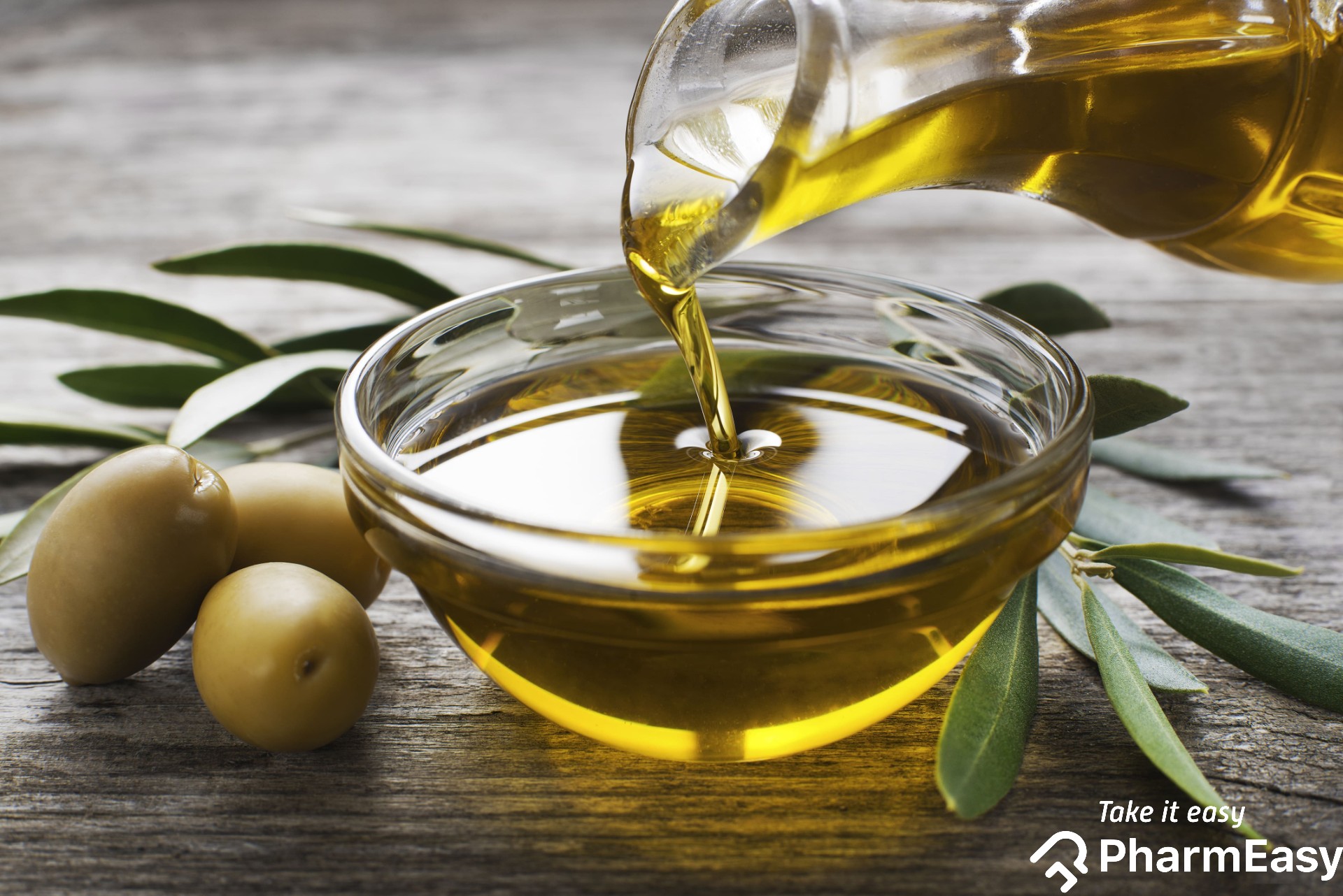 Benefits of Olive Oil for Hair & Skin: How to Use Olive Oil for