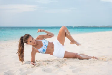 side plank crunch