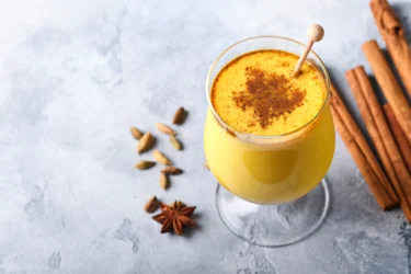 turmeric golden milk