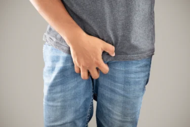 avoid tight underwear